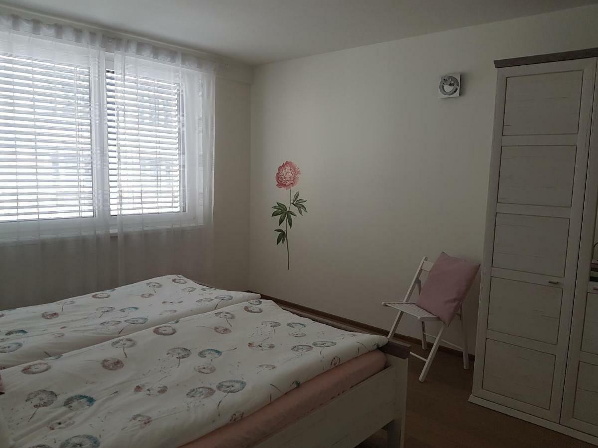 Central Family-Friendly Apt In Vienna Exterior photo
